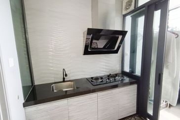 Infiniti 3 Residences