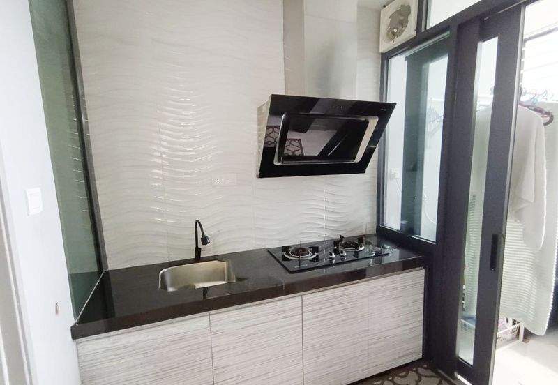 Infiniti 3 Residences