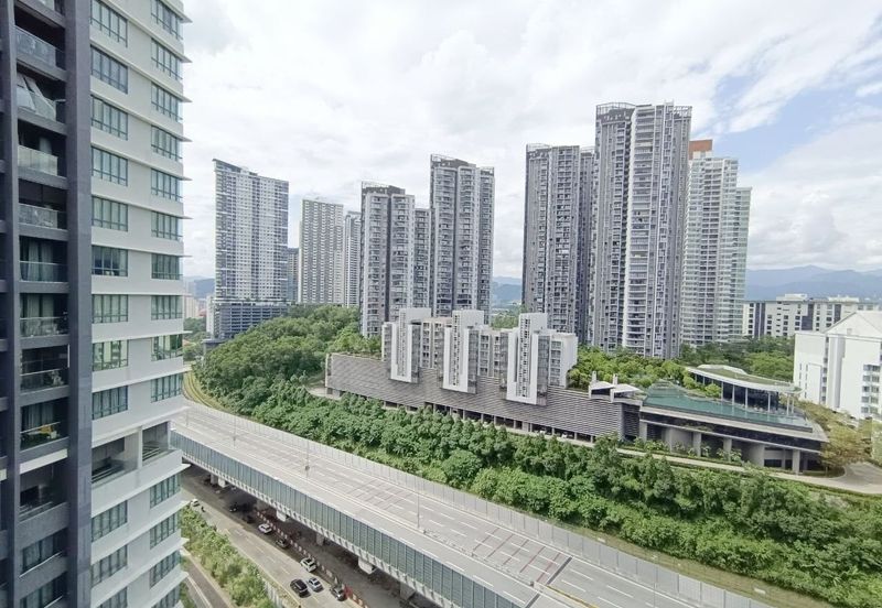 Infiniti 3 Residences