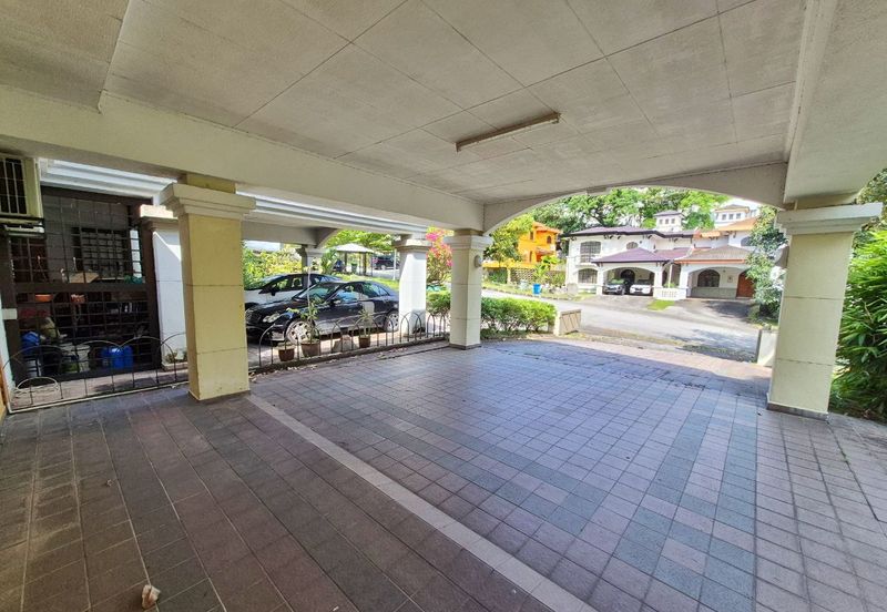 KGSAAS Golf Club, Seksyen 13