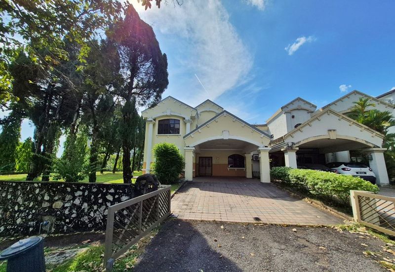 KGSAAS Golf Club, Seksyen 13