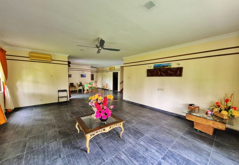 KGSAAS Golf Club, Seksyen 13