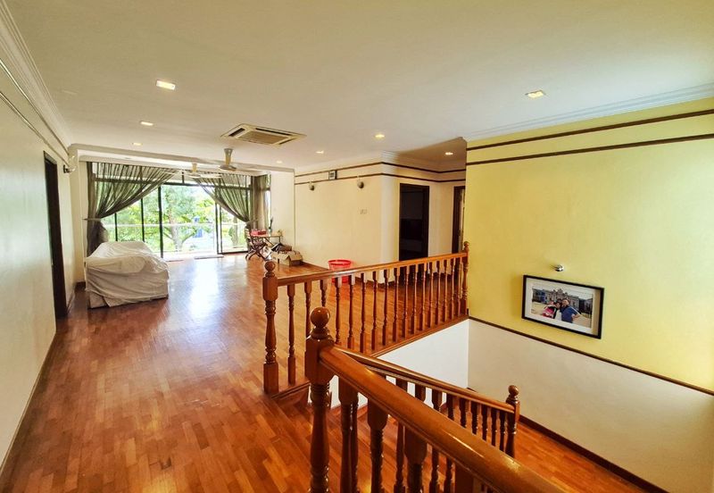 KGSAAS Golf Club, Seksyen 13