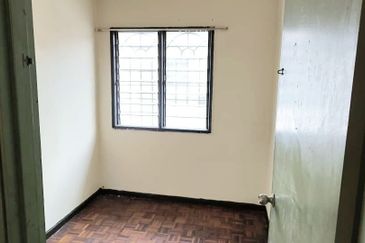 Taman Sri Subang PJS 10