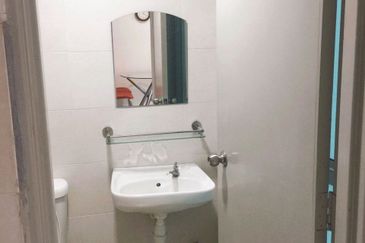 Main Place Residence