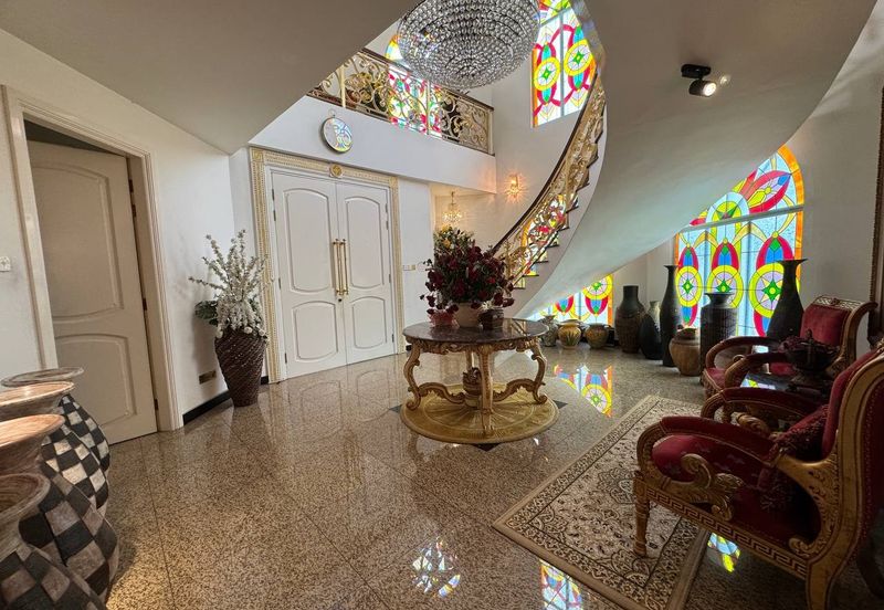 Seksyen 8, Shah Alam