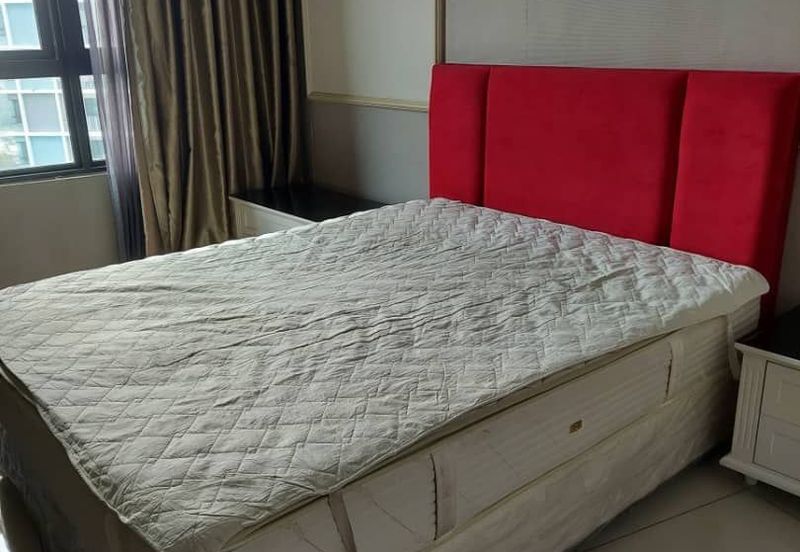 I Residence @ I City