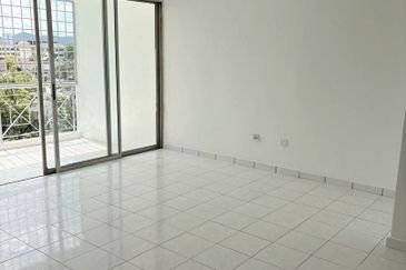 Apartment Subang Permai