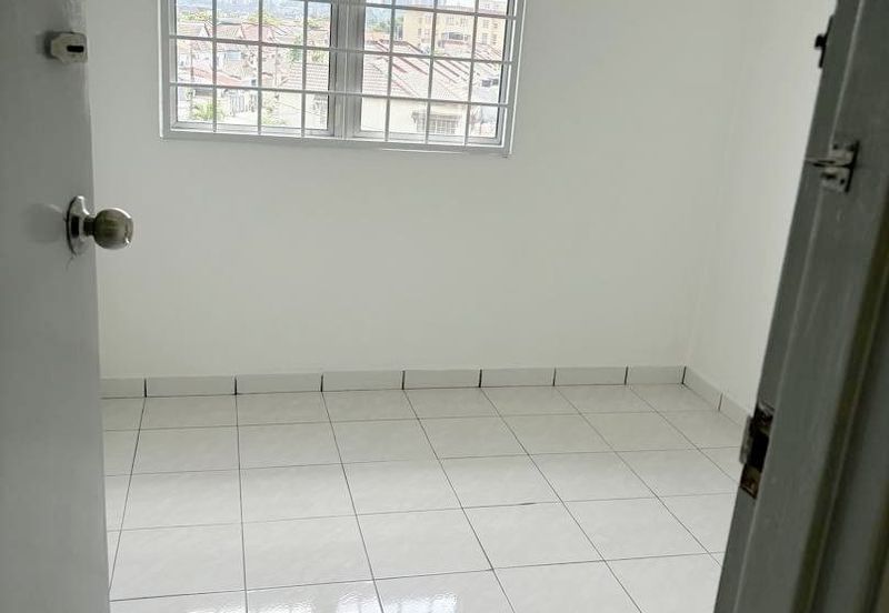 Apartment Subang Permai