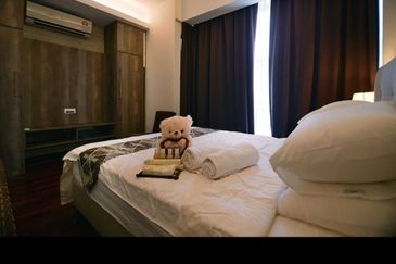 Nexus Regency Suites & Hotel