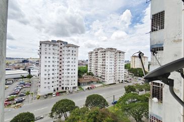 Pangsapuri Angsana USJ 1