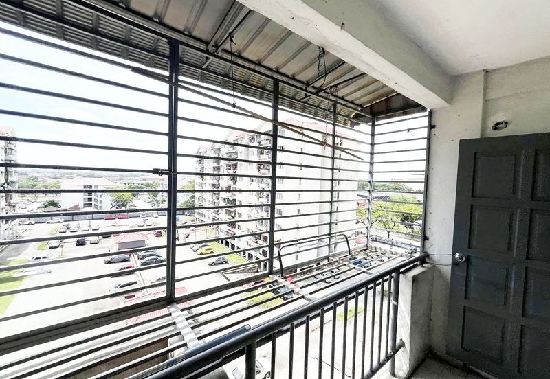 Flat Taman Bunga Negara