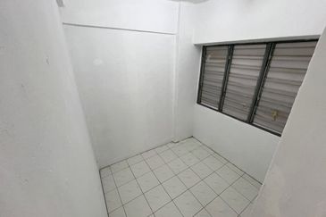 Flat Taman Bunga Negara