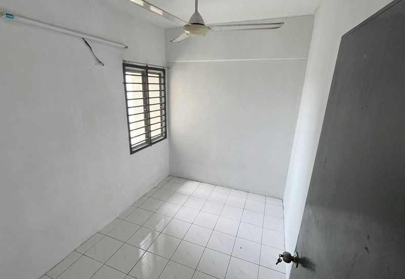 Flat Taman Bunga Negara