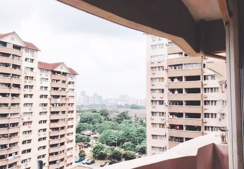 Sentul Utama Condominium