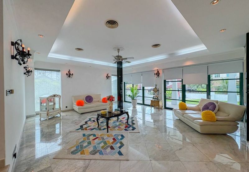 KGSAAS Golf Club, Seksyen 13