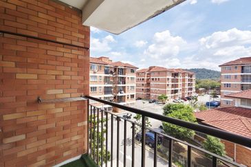 Alam Budiman Condominium (Pangsapuri Alam Budiman)