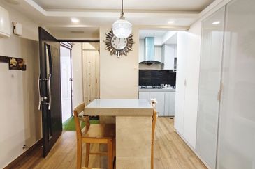 Alam Budiman Condominium (Pangsapuri Alam Budiman)