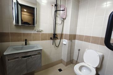 Alam Budiman Condominium (Pangsapuri Alam Budiman)