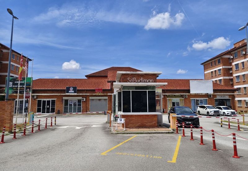 Alam Budiman Condominium (Pangsapuri Alam Budiman)