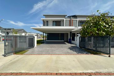 Elmina Green Three @ City of Elmina