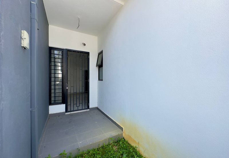 Elmina Green Three @ City of Elmina