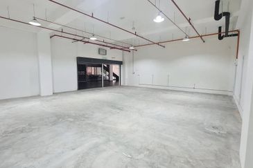 Radia Retail, Seksyen U8