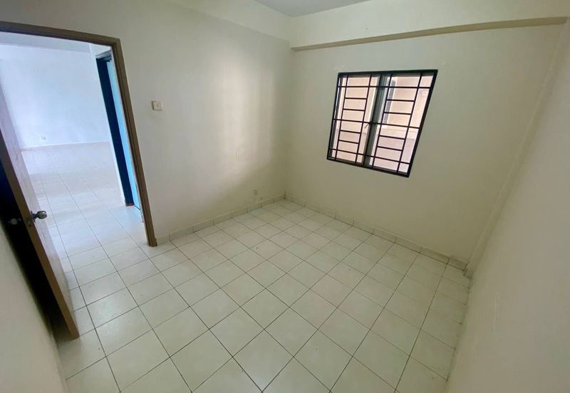 Pangsapuri Saujana Gombak