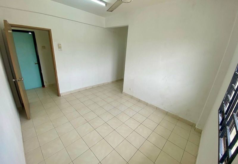 Pangsapuri Saujana Gombak