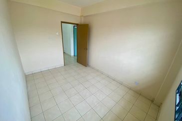 Pangsapuri Saujana Gombak