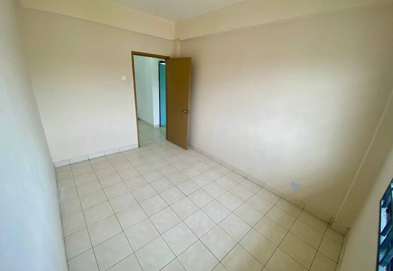 Pangsapuri Saujana Gombak