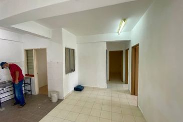 Pangsapuri Saujana Gombak