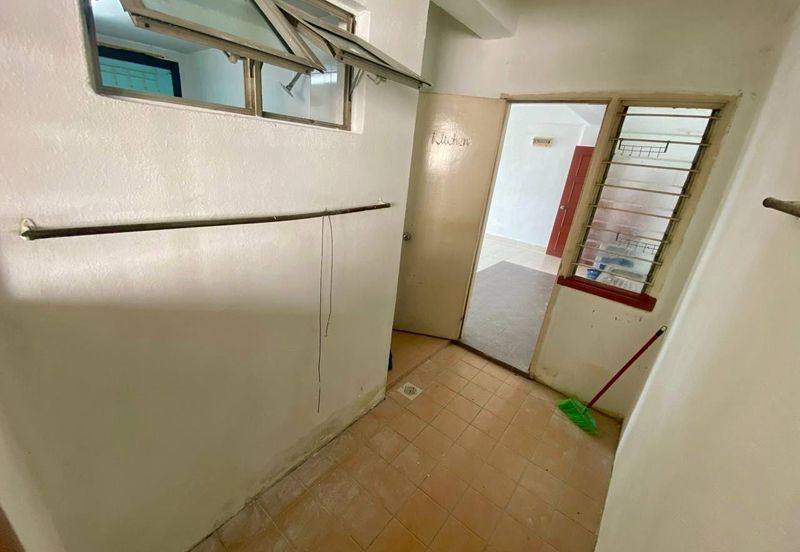 Pangsapuri Saujana Gombak