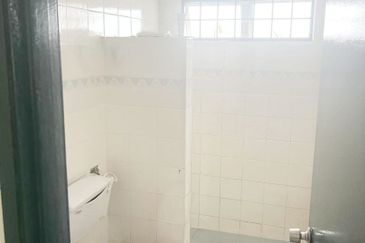 Sikamat Acasia Country Heights