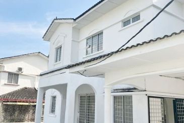 Sikamat Acasia Country Heights