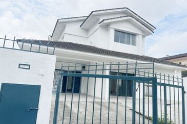 Sikamat Acasia Country Heights