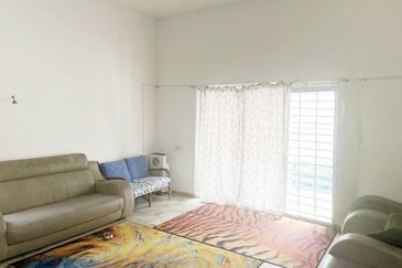 Sikamat Acasia Country Heights