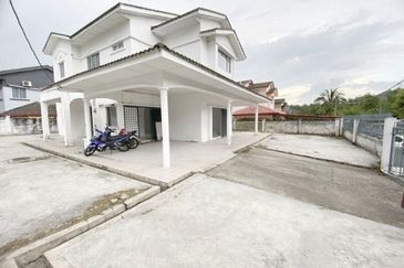 Sikamat Acasia Country Heights