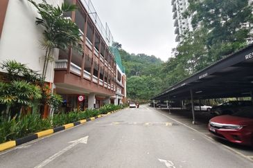 Armanee Terrace, Damansara Perdana