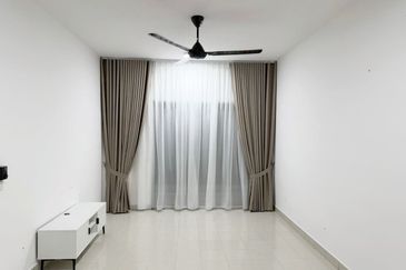 IDAMAN BUKIT JELUTONG