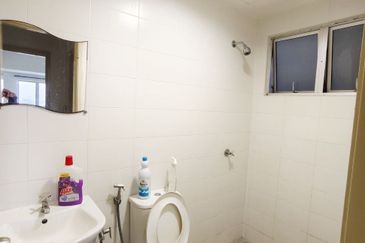 Suri Puteri Serviced Apartment