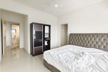 Suri Puteri Serviced Apartment