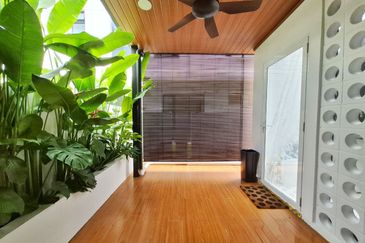 Elmina Green The Eighth @ City of Elmina