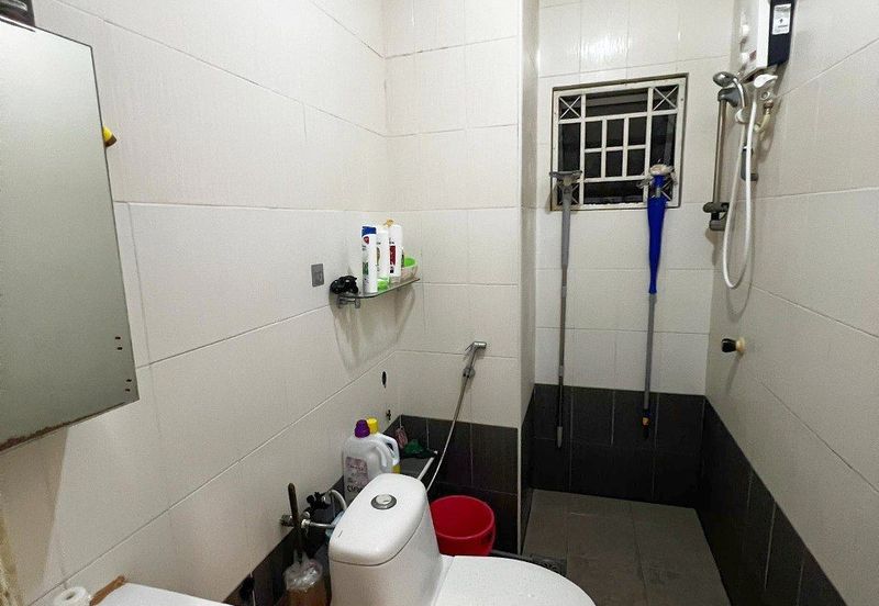 Pangsapuri Jati, Taman Subang Mewah