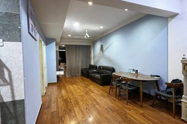 Pangsapuri Jati, Taman Subang Mewah