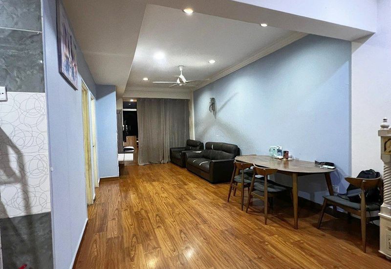 Pangsapuri Jati, Taman Subang Mewah