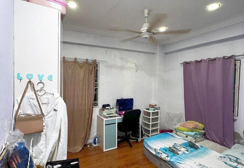 Pangsapuri Jati, Taman Subang Mewah