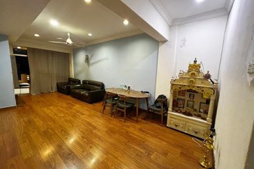 Pangsapuri Jati, Taman Subang Mewah