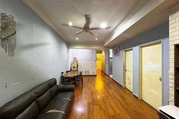 Pangsapuri Jati, Taman Subang Mewah