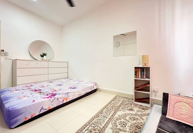 De Bayu Apartment @ Setia Alam